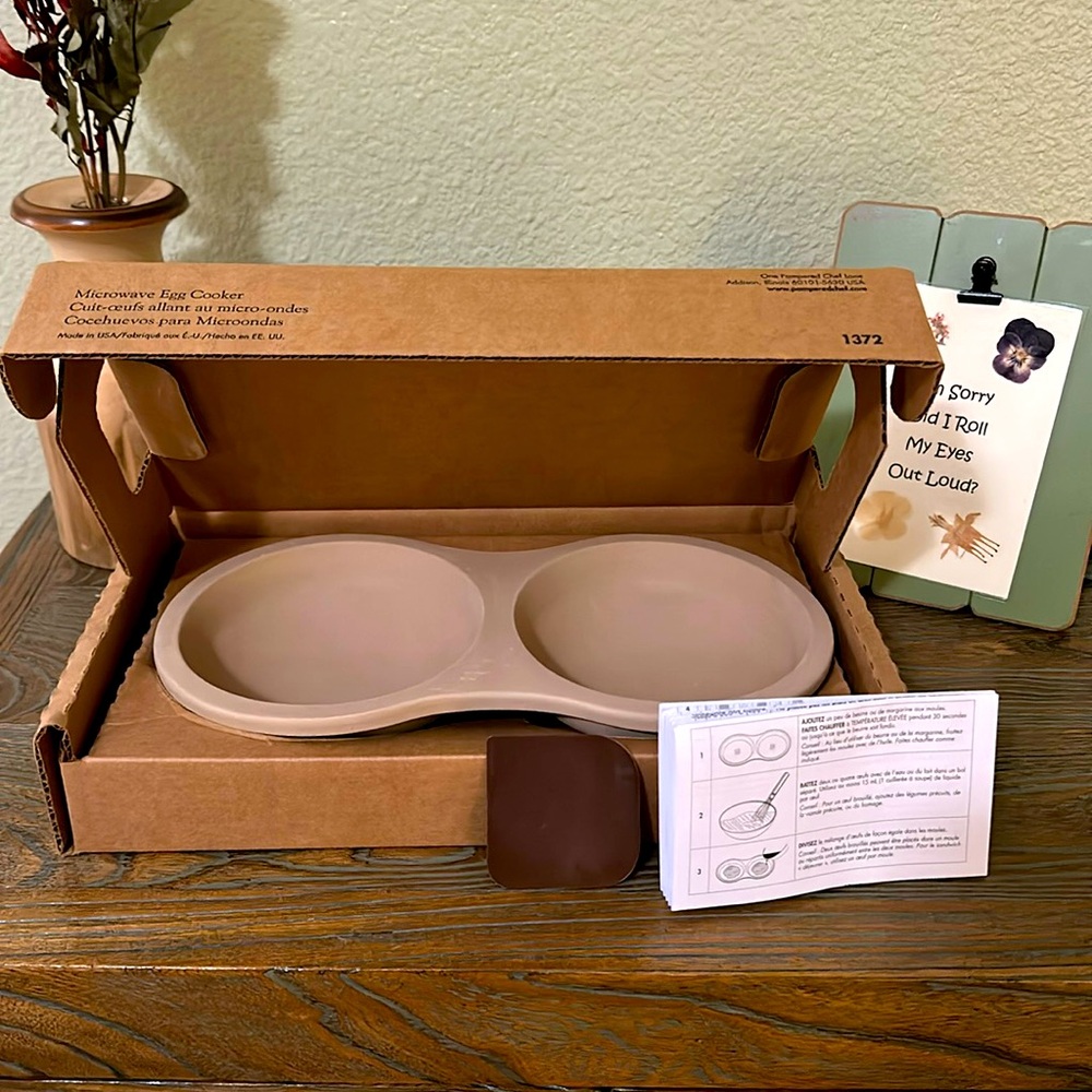 Pampered Chef Egg Cooker